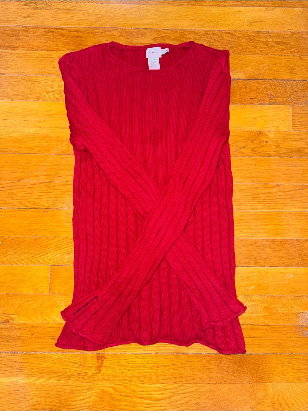 Red Ribbed Long-Sleeve Women's Knit